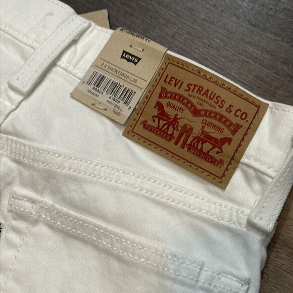 Levis Wedgie Straight Jeans Women's 2 X Short 26x28 White NEW NWT - Picture 5 of 5